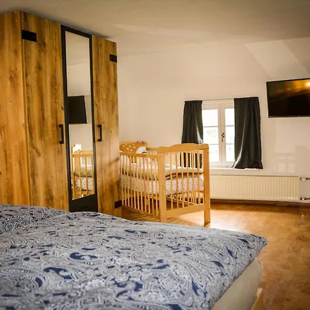 Altes Zollhaus Der Burg Hachen