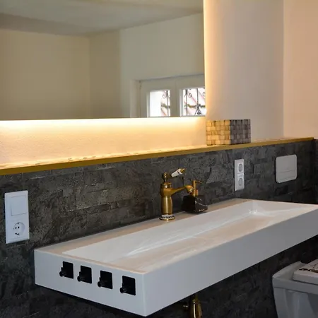 Altes Zollhaus Der Burg Hachen Holiday home