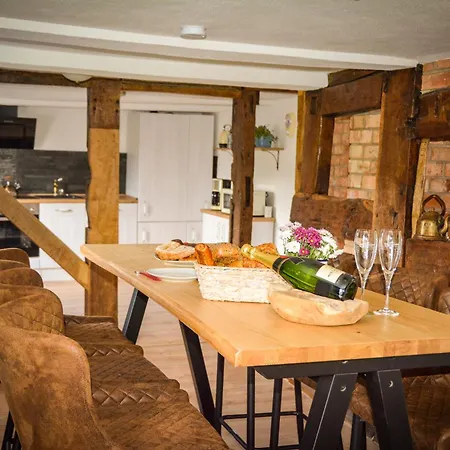 Altes Zollhaus Der Burg Hachen