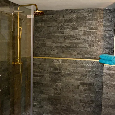 Holiday home Altes Zollhaus Der Burg Hachen *