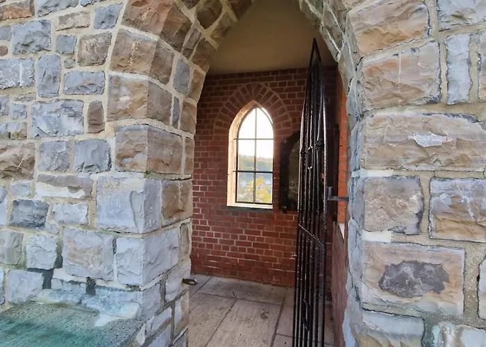 Altes Zollhaus Der Burg Hachen *